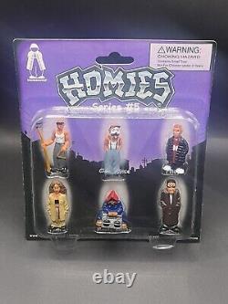 2002 Homies Series 5 On Card Display Set 24 Figures Diorama 132 Very Rare