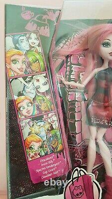 BNIB New Monster High MAUL MONSTERISTAS Dolls 5 pack set VERY RARE mattel