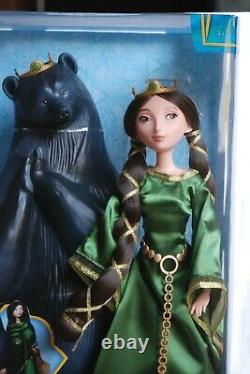 Disney Brave Merida Mother Queen Elinor & Bear Doll Set New Very rare