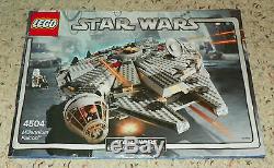 LEGO 4504 STAR WARS MILLENIUM FALCON 2003 Very Rare