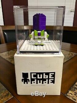 Lego 2010 Toy Fair Cube Dude Toy Story Buzz Lightyear Sdcc Nycc Signed Very Rare