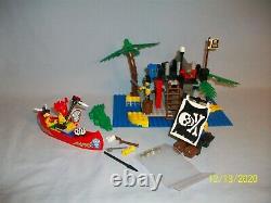 Lego set 1788 Pirate Treasure Chest VINTAGE PIRATE 100% complete VERY RARE