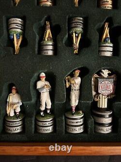 National League vs American League Chess Set Very Rare To Be Complete
