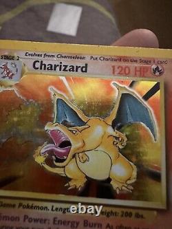 Pokémon Charizard Base Set 4/102 Holo Unlimited Holo Rare