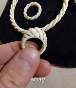 Rare SET OF Vintage Carved Twisted And 4k585 Real Gold VERY Beautiful