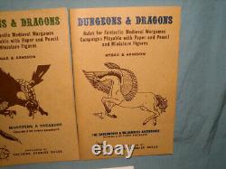 THE ORIGINAL TSR DUNGEONS AND DRAGONS WHITE BOX SET (VERY RARE and COMPLETE!)