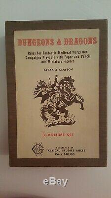 TSR Original D&D Set Woodgrain Box (1st Print) Very Rare