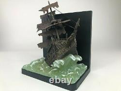 VERY RARE 2006 Disney Pirates of the Caribbean Bookends Set MINT CONDITION