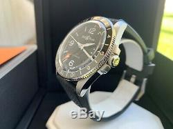 Very Rare NEW Bell & Ross Vintage V2-93 Black & Gray Bezel Watch in FULL SET