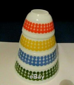 Vtg 1967 Pyrex Polka Dot Nesting Bowls Complete Set of 4 RARE & VERY NICE