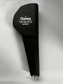 Daiwa Mini-mite Vintage Spinning Rod Set Very Rare Premier Modèle Grand Condition