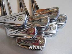 Ensemble de clubs de golf Spalding Executive 63-Selecton #3-9 en très bon état, très rarement utilisé.