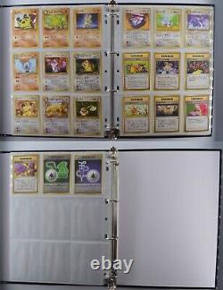 Équipe commune et peu commune de cartes complètes de Pokemon japonais de Base Fossil Jungle Team Rocket