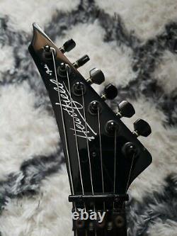 Fender Heartfield Talon Guitare Très Rare. Floyd Rose. Je Viens De Mettre En Place