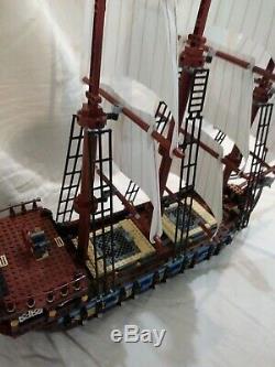 Lego Pirates Imperial Flagship 10210 Tres Rare, Offres Sont Les Bienvenus