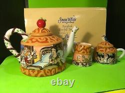 Neige Blanc Thé Pot Crémateur Et Sucre Set Très Rare Disneyland Fanciful Teasets