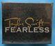 Taylor Swift Fearless Us Ltd Cd T-shirt Bracelet Box Set Very Rare Nouveau Scellé