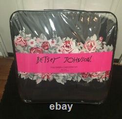 Très Rare Betsey Johnson Banded Floral Full Queen Comforter + Sham Set