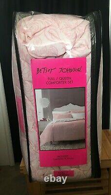 Très Rare Betsey Johnson Inverse Rose Complete Queen Comforter + Sham Set