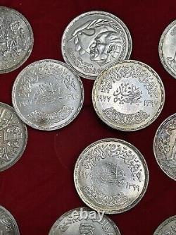 Très rare ensemble égyptien de 36 pièces en argent